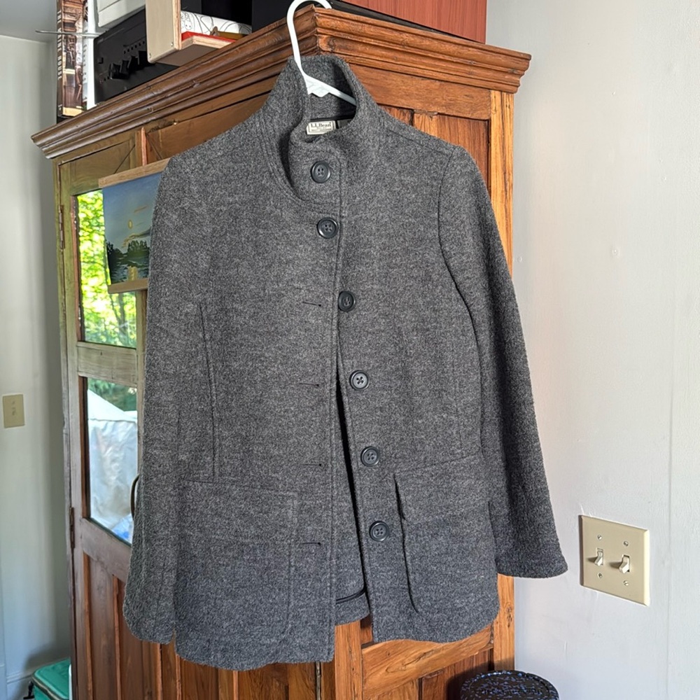 L.L. Bean 100% Wool Jacket, stand up collar